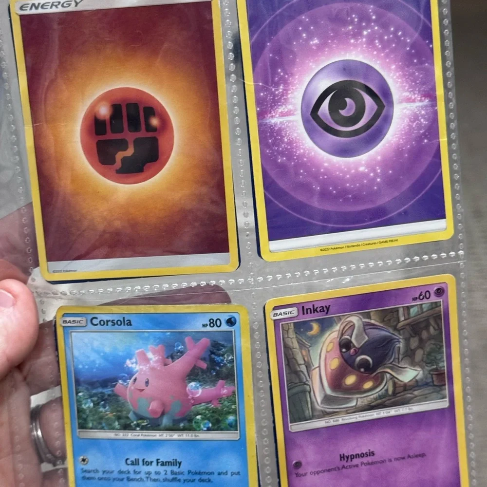 43 Pokemon Trading Card Collection - Picture 8 of 11